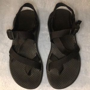 black womens chacos